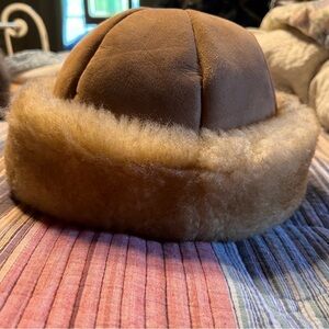 NORTH STAR TRADING CO Whitney Island WA Handmade Sheepskin Hat. Size Large